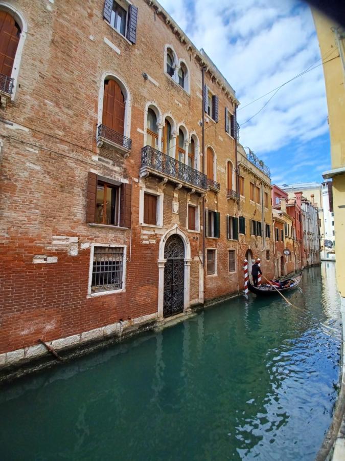 Giglio Glasshouse Venice Exterior photo